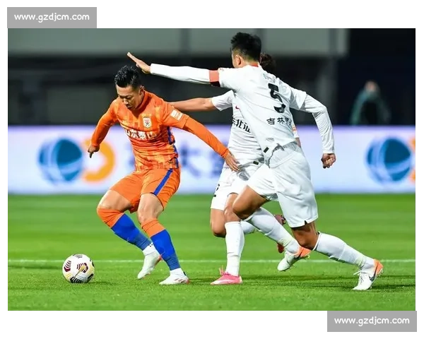 长春VS亚泰同城对决点燃中超赛场激情与荣耀之战新赛季焦点大战引爆看台热浪